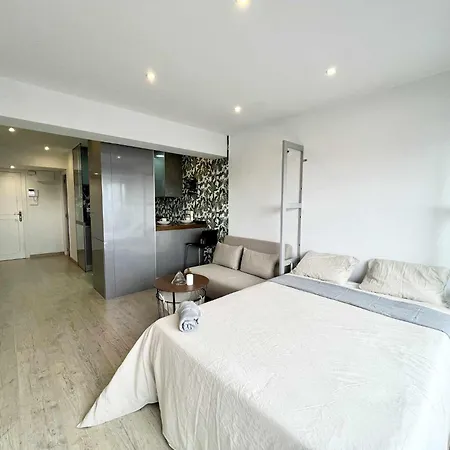 Apartment Skyline Coruna *