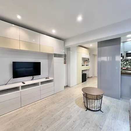 شقة Skyline Coruna آكورونيا